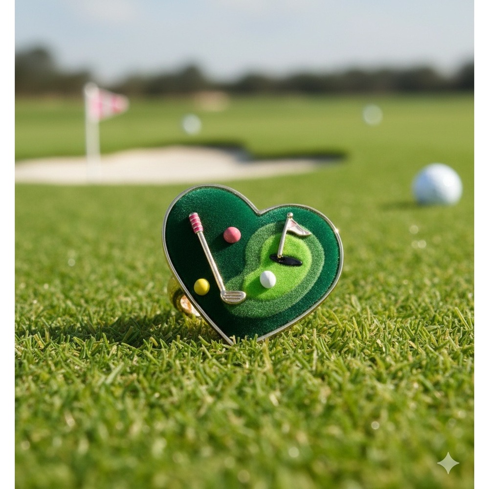 Betsey Johnson Gold Plated Golf Heart Ring‎ Green Felted Stretch Band - NEW